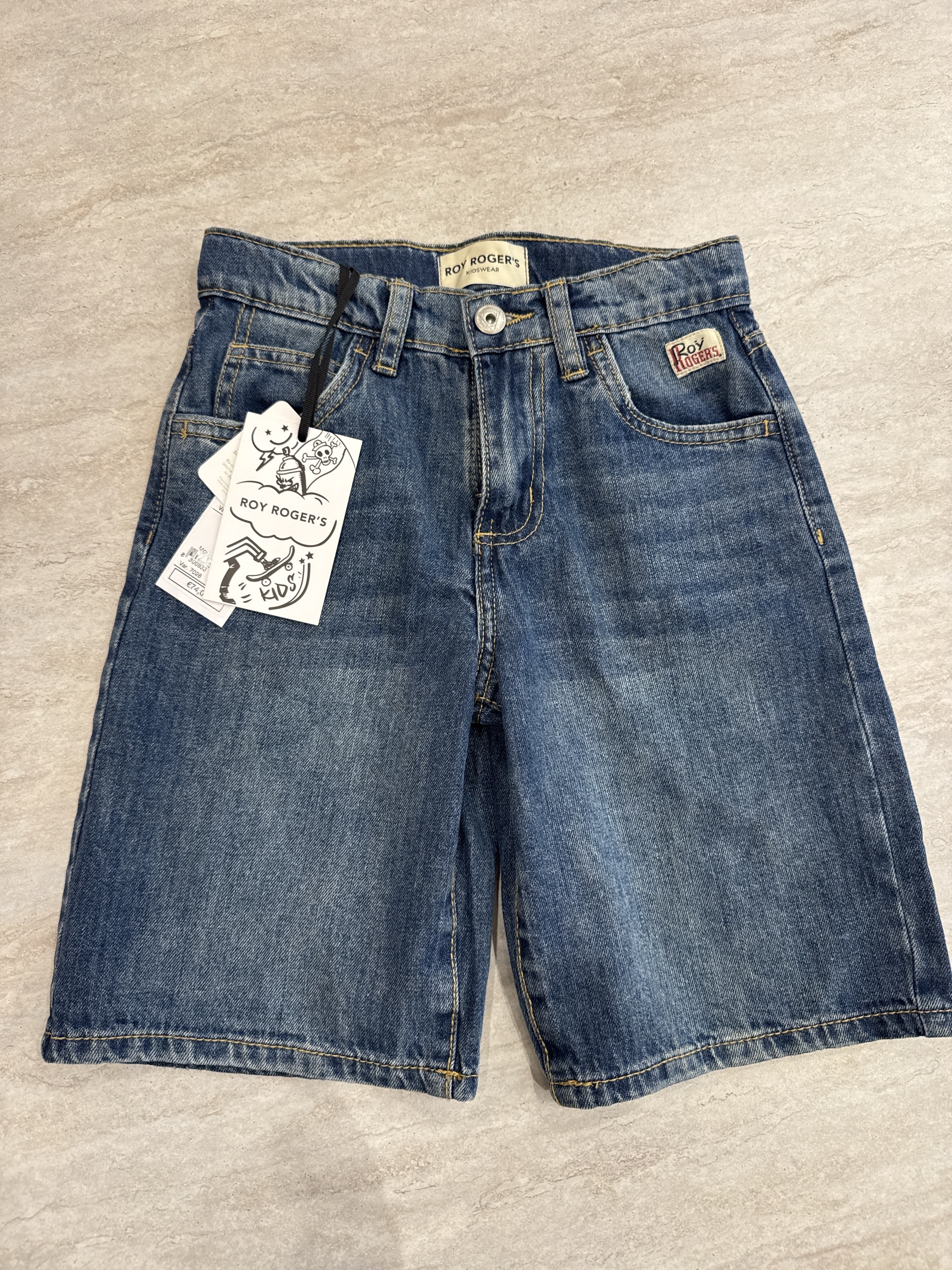 Bermuda di jeans